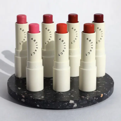 Soft Sail Blurring Tinted Lip Balm